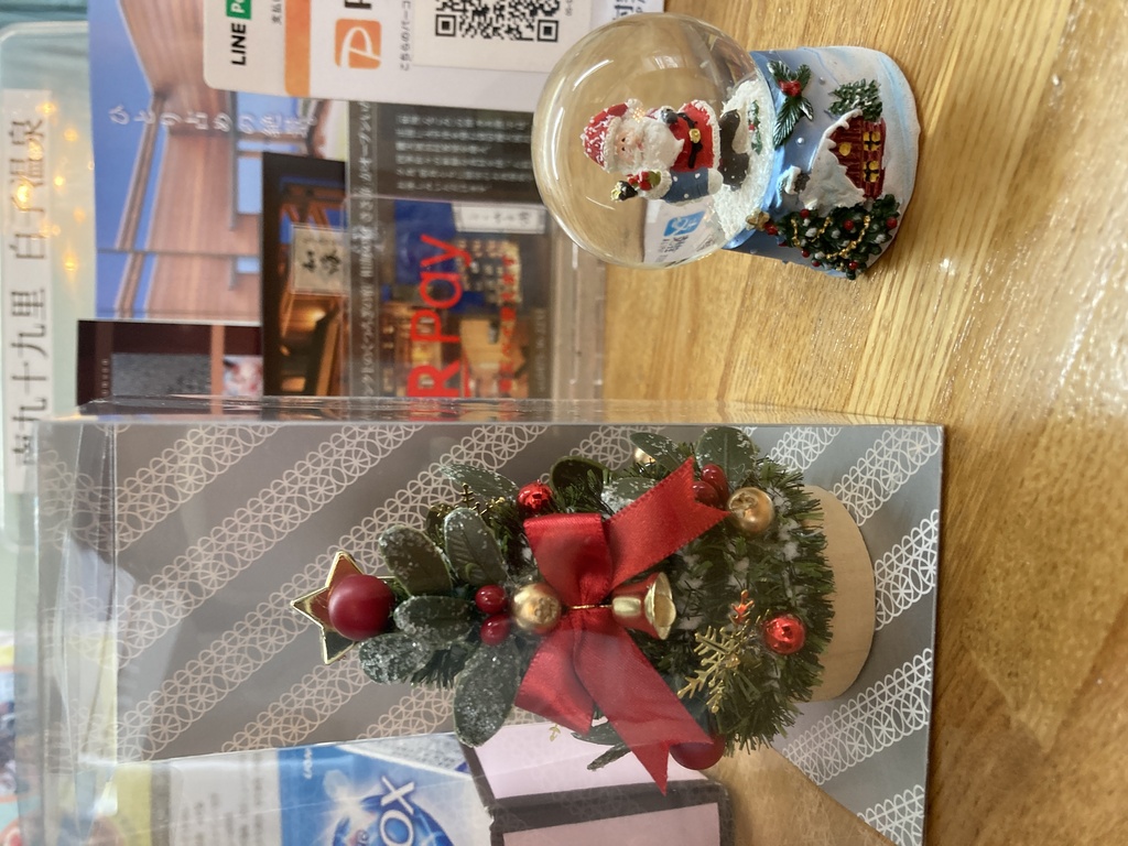 ミニツリー飾ってみました(*^-^*)